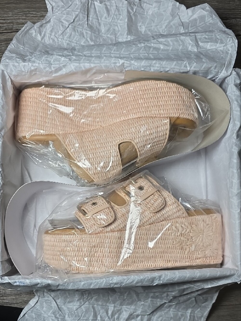 Marc Fisher LTD Poppy Platform Slide Sandal in Light Pink Size 7.5 *NWT - Picture 7 of 10